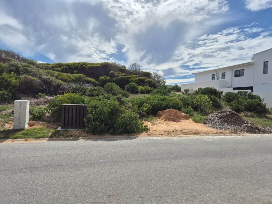  Bedroom Property for Sale in Stilbaai Oos Western Cape